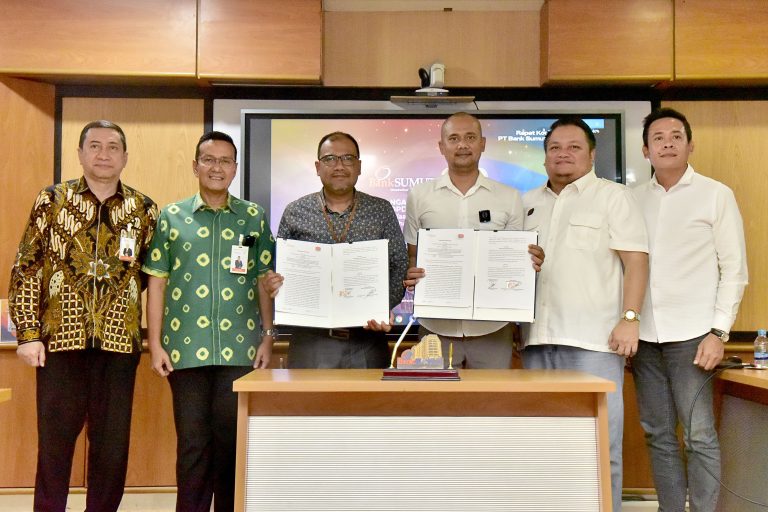 Foto Penandatangan Bank Sumut dengan DPP REI Sumut (4)