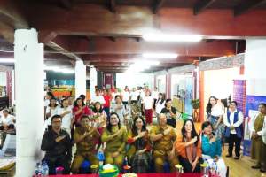 ‎Inovasi ECO-Ulos Pemkab Taput Ubah Limbah Pertanian Jadi Wastra Berkelanjutan dan Tingkatkan Ekonomi Penenun
